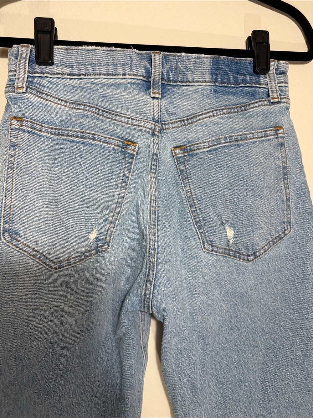 Abercrombie & Fitch Light Blue High-Rise Wide Leg Jeans - Picture 7 of 7